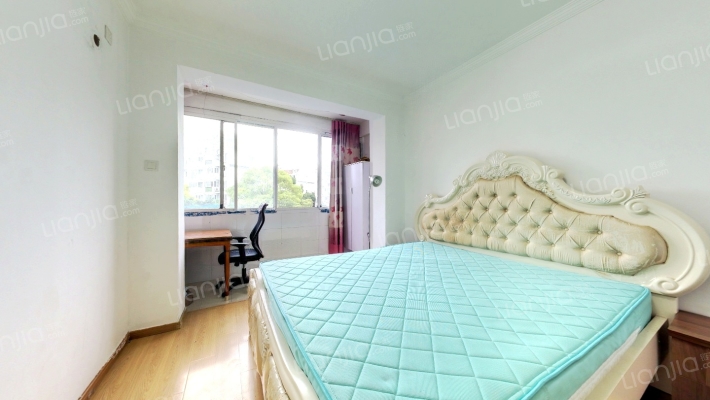 金桥路835弄二手房实景图