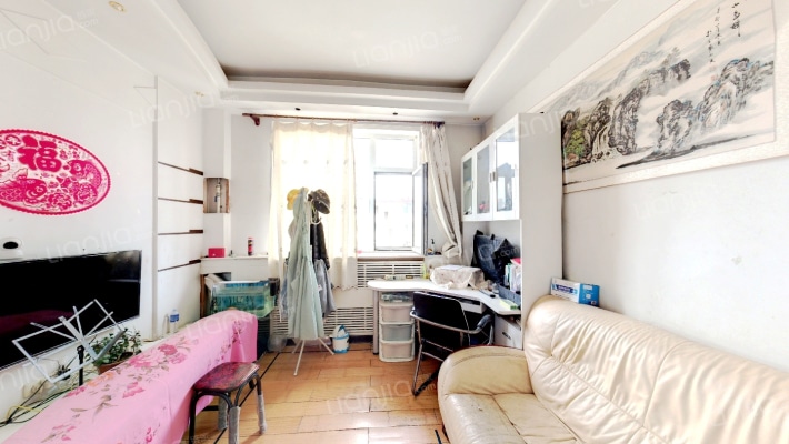 太原市地税局宿舍区二手房实景图