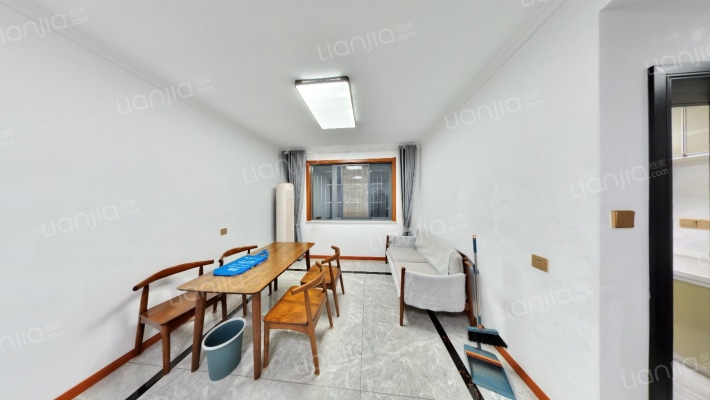 锦华新城二期二手房实景图