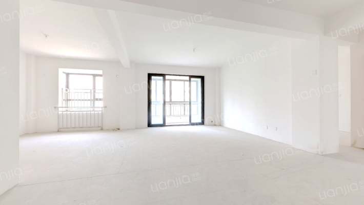 荣盛锦苑二手房实景图