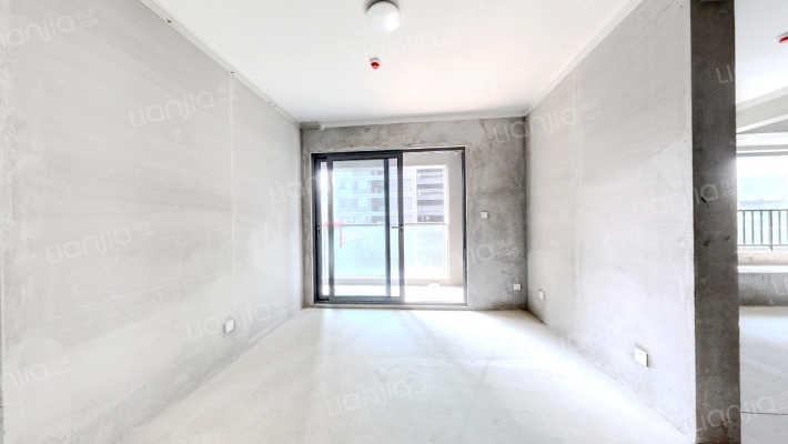 杨帆泊悦府二手房实景图