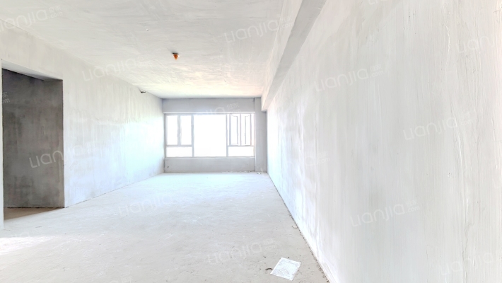 时代广场二手房实景图