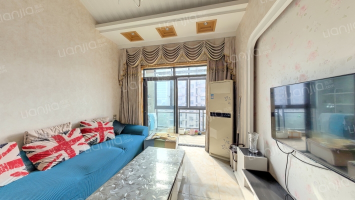 浪漫香槟西区二手房实景图