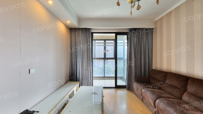 九龙仓繁华里二手房实景图