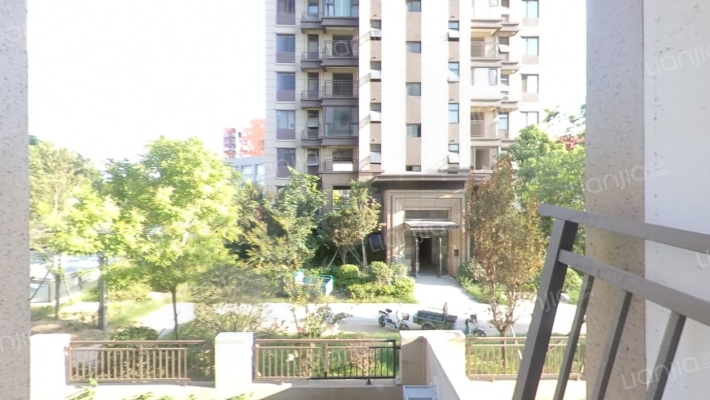建业春天里二手房实景图