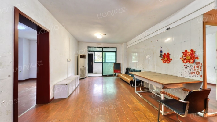 蓝江公寓二手房实景图