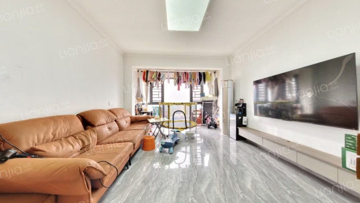 致中明睿台二手房实景图