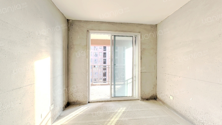 东方第一城湖景苑小区二手房实景图