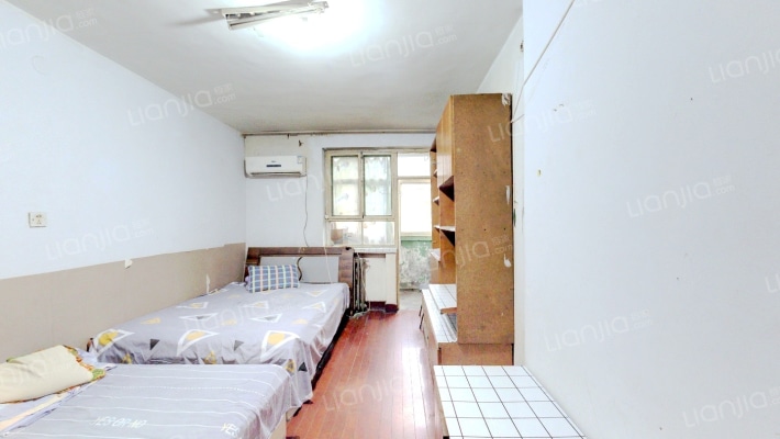 栗康街76号纺校宿舍二手房实景图