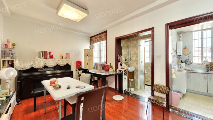 莲花新村四区二手房实景图