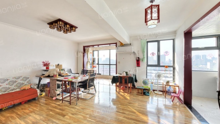 高远丽都二手房实景图