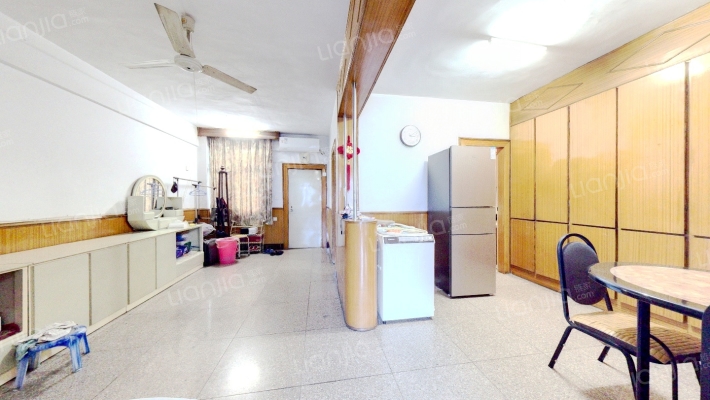 铭功路118号二手房实景图