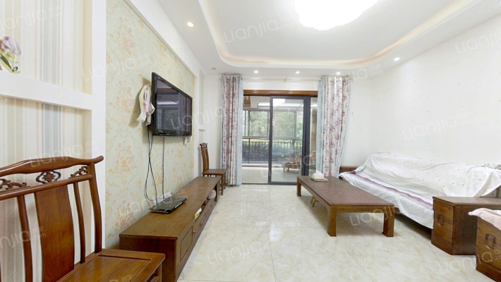 堰山和畔4期二手房实景图