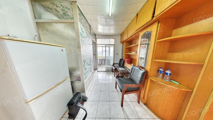 御苑新邨二手房实景图