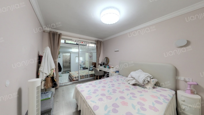 上大东村二手房实景图