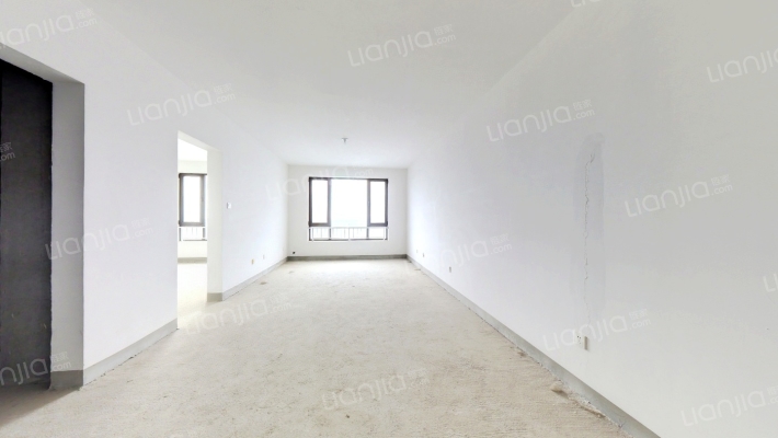 朝南全阳的，采光好，全天无遮挡，视野开阔-客厅