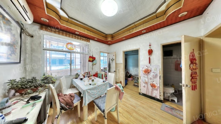 乐苑小区二手房实景图