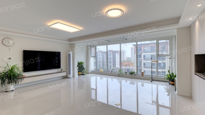 海信城二手房实景图