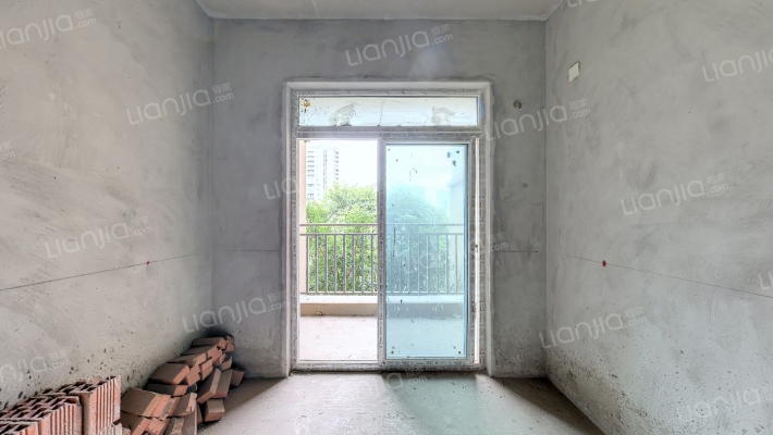 景山花园二手房实景图