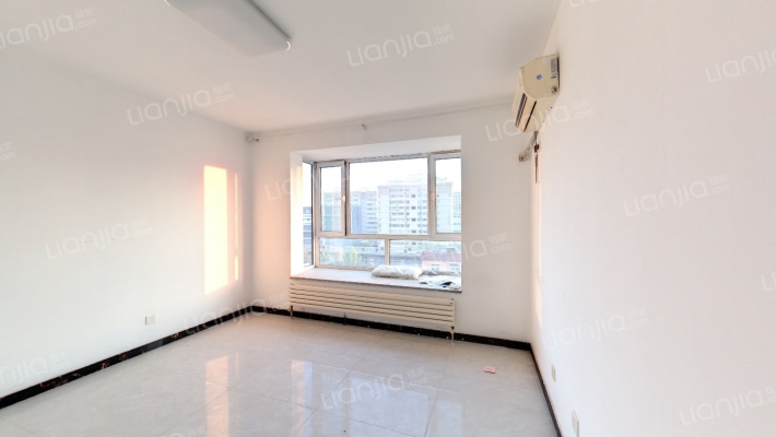 爱特公寓二手房实景图