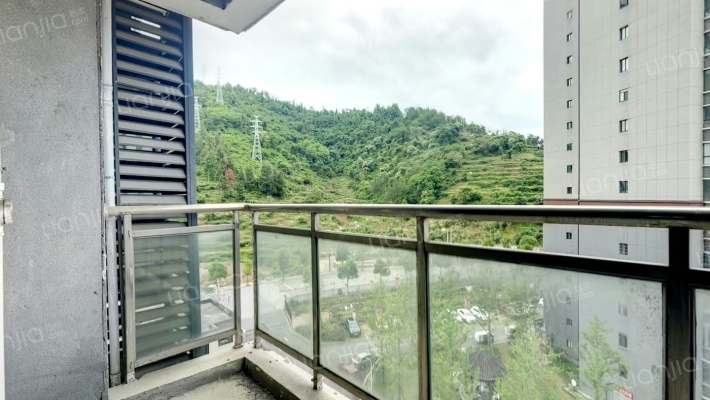 湘西职院家属院二手房实景图