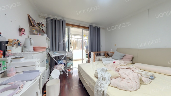 杨泰春城二手房实景图