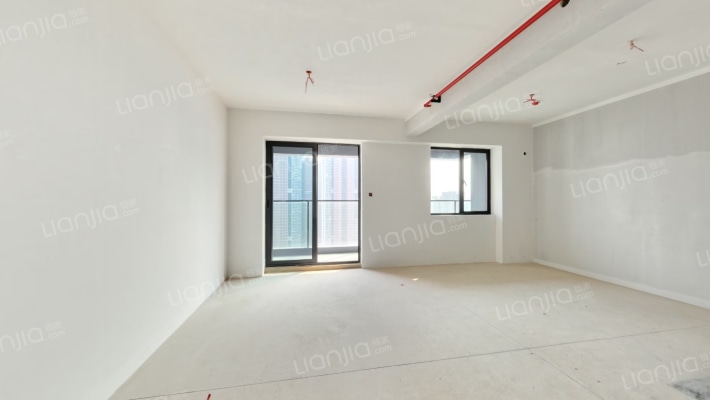 华侨城云岸一期二手房实景图