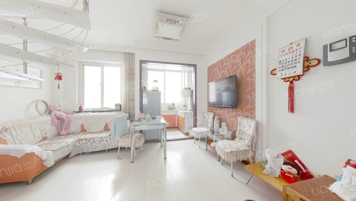 雅紫佳園二手房实景图