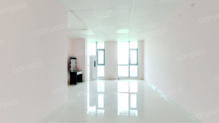 万达广场东区二手房实景图