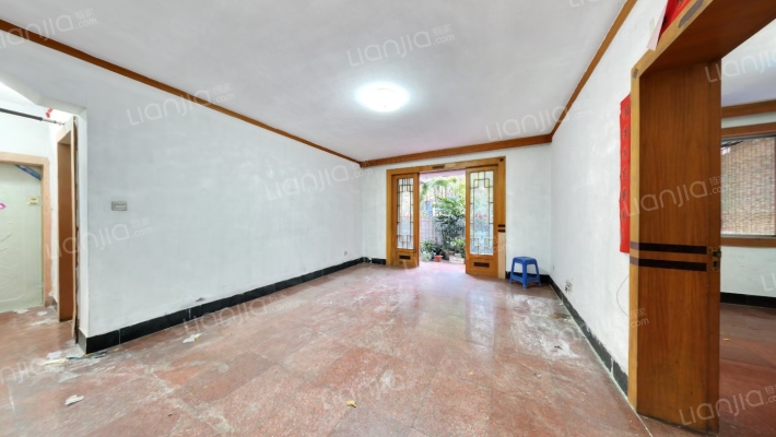 皇家花园二手房实景图