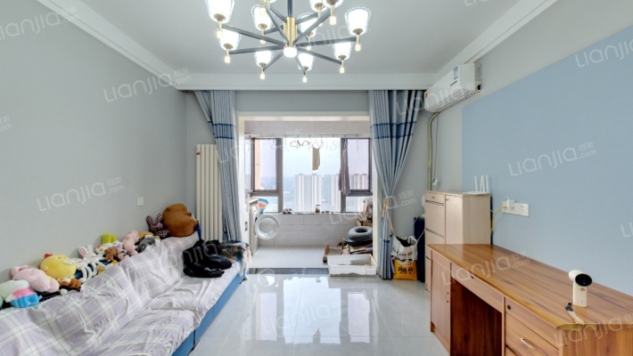 万华城郁香苑二手房实景图