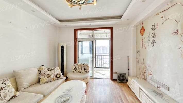 F绿岛二手房实景图