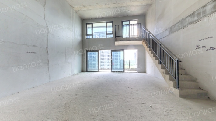 新城明昱东方二期二手房实景图