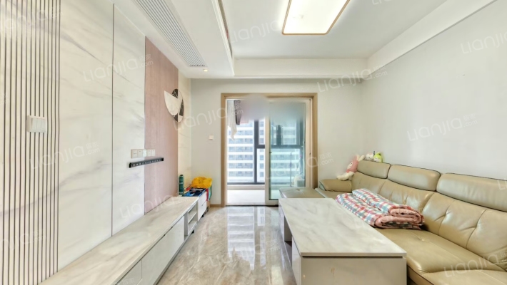 港湾江城二期二手房实景图