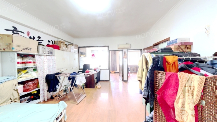 华冠大厦二手房实景图