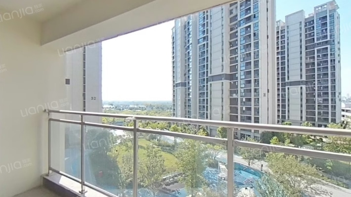 原岸二手房实景图