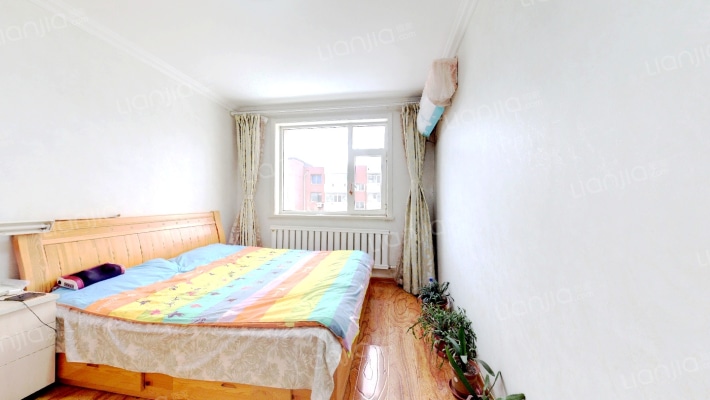 秀山路二手房实景图