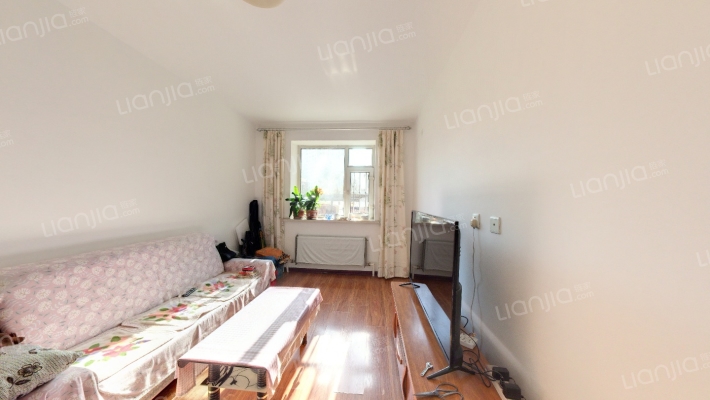 万盛理想国高迪花园二手房实景图