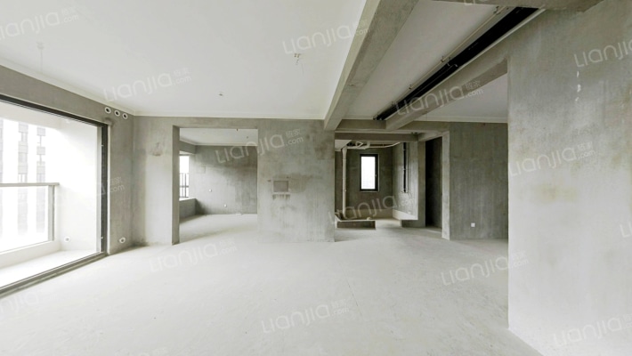 雅戈尔新长岛二手房实景图