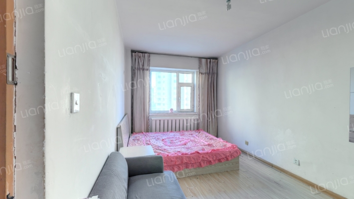 桃源春晖一期二手房实景图