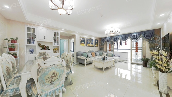 郁金蓝湾二手房实景图