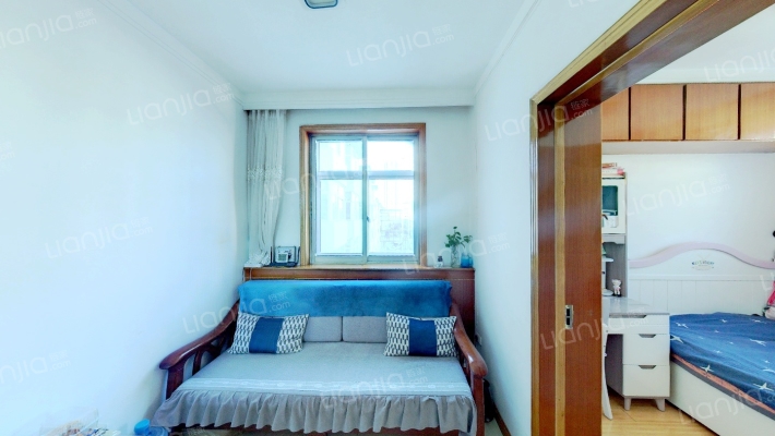 金属公司二手房实景图