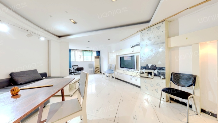 锦绣花园东区二手房实景图