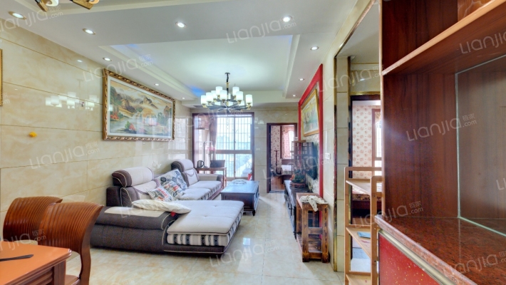 南河丽景D区二手房实景图