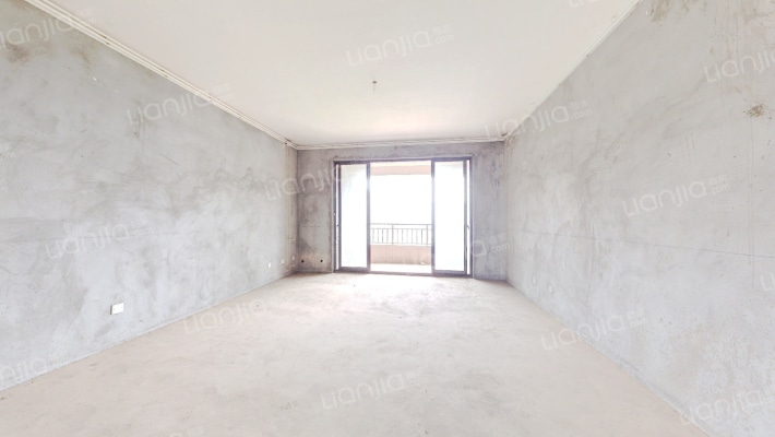 绿地悦城E区二手房实景图