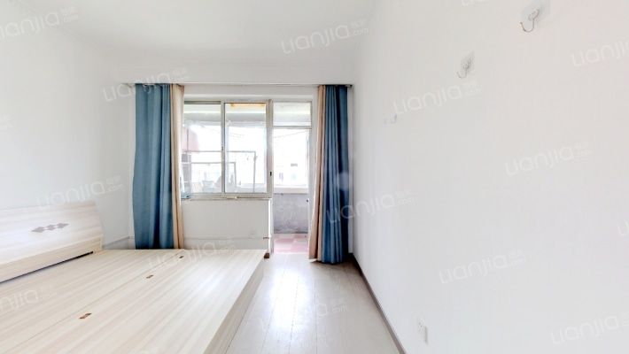 天成中巷二手房实景图