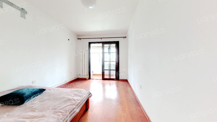 草场社区二手房实景图