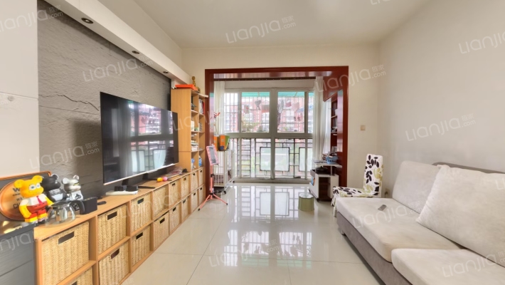 桂林萃岛北区二手房实景图