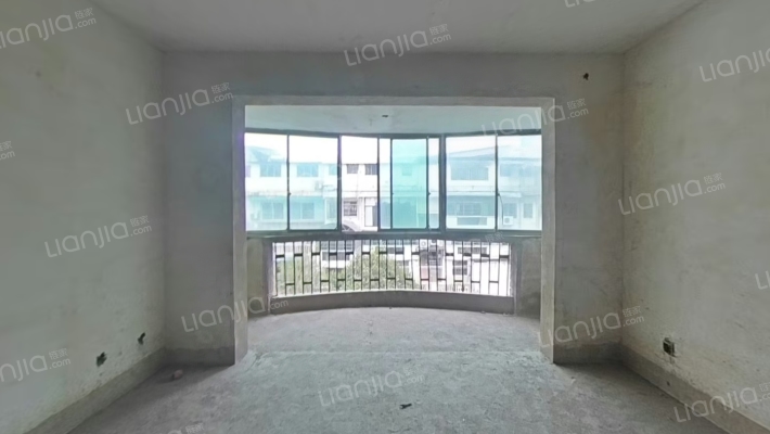 中大名苑二手房实景图