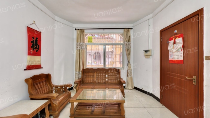 佩岗街二手房实景图